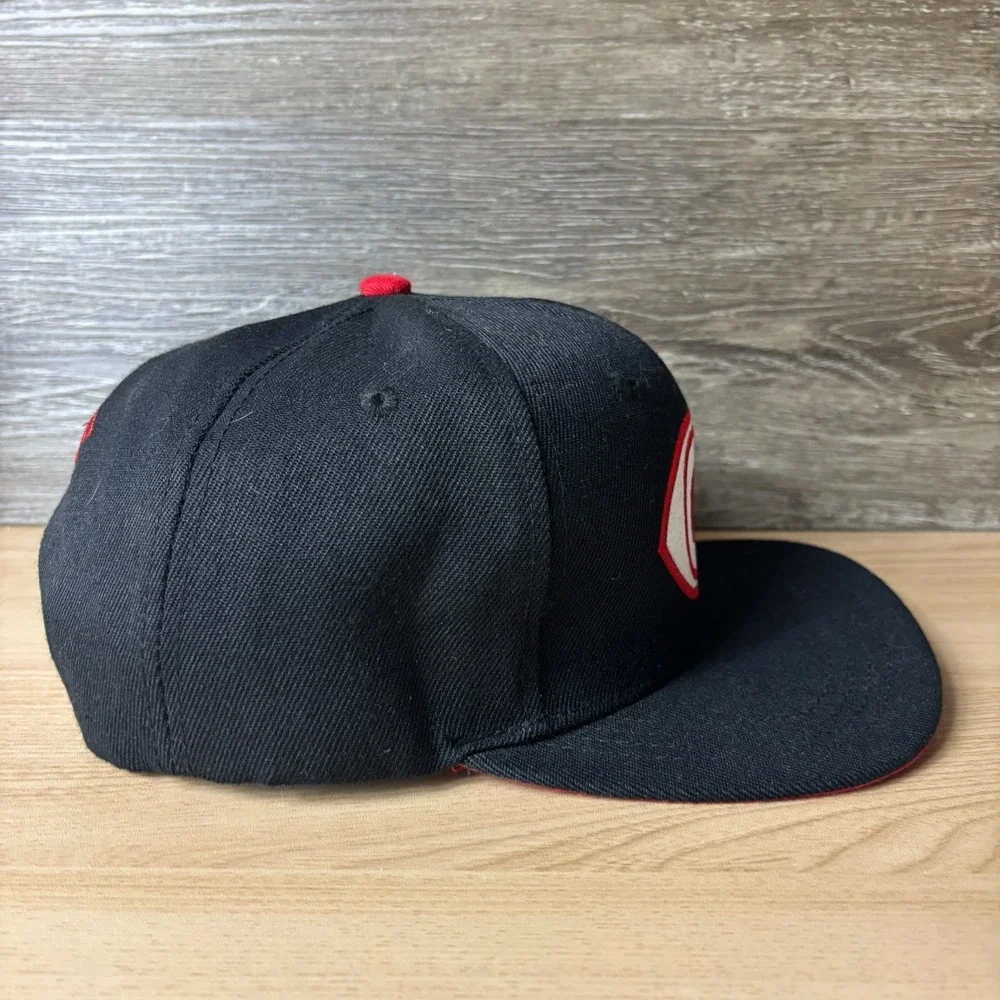 Noragami Hat Cap Snap Back Black Red Trucker Logo Adjustable